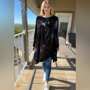 KYLA SEO Elegant Velvet Tie-Dye Tunic - Large